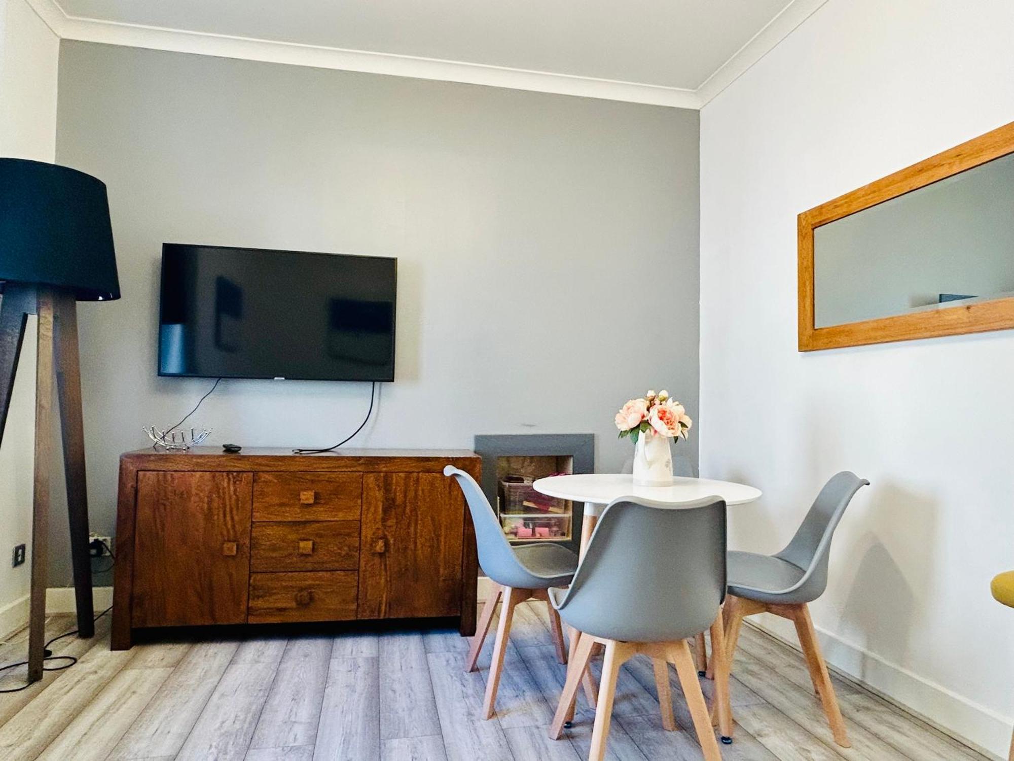 2B Apartment Near Glasgow Sec, Ovo Hydro & City Centre Dış mekan fotoğraf