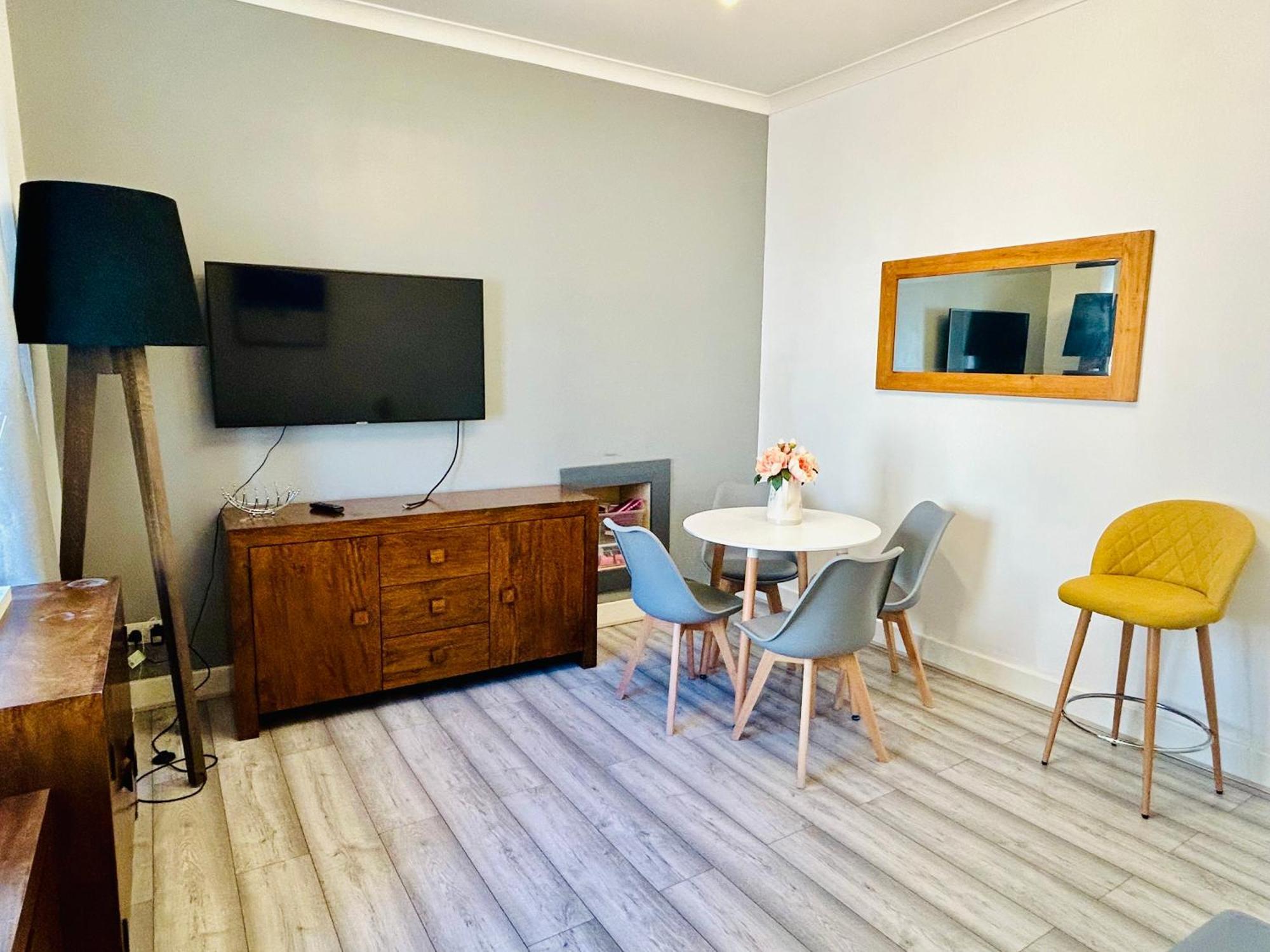 2B Apartment Near Glasgow Sec, Ovo Hydro & City Centre Dış mekan fotoğraf